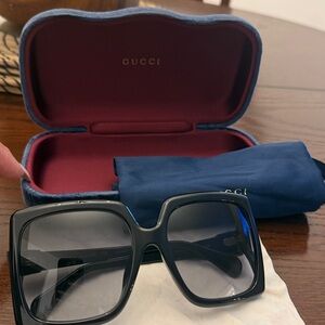 Gucci Black Sunglasses